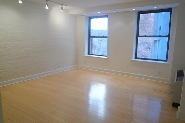 Rented by Citi Habitats | media 47