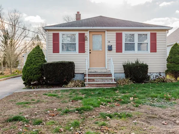 13 Cooper St, Taunton, MA 02780
