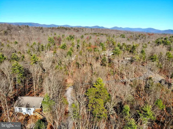 831 Willow Ln, Mount Jackson, VA 22842