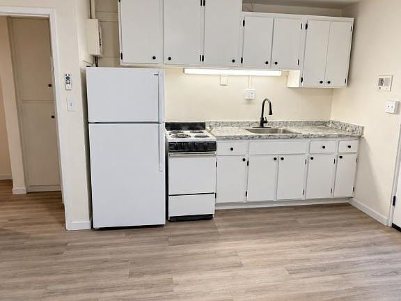 3rd image of 9100 14th Ave APT 3