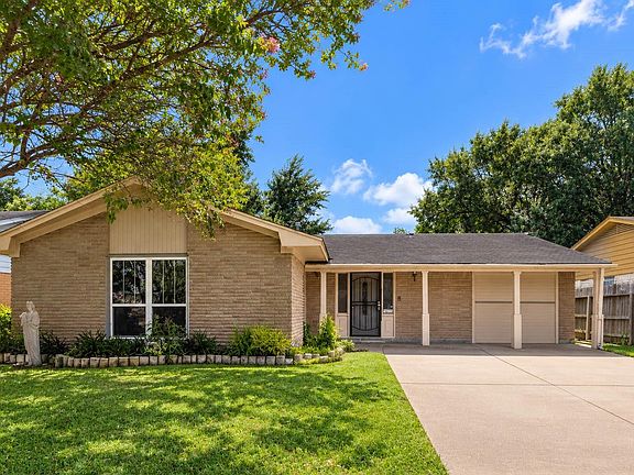 2nd image of 3719 Heatherbrook Dr