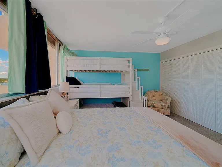 17920 Gulf Blvd #1205 — Photo 35