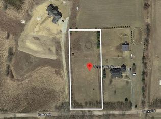 1183 Parks Rd, Oakland, MI 48363