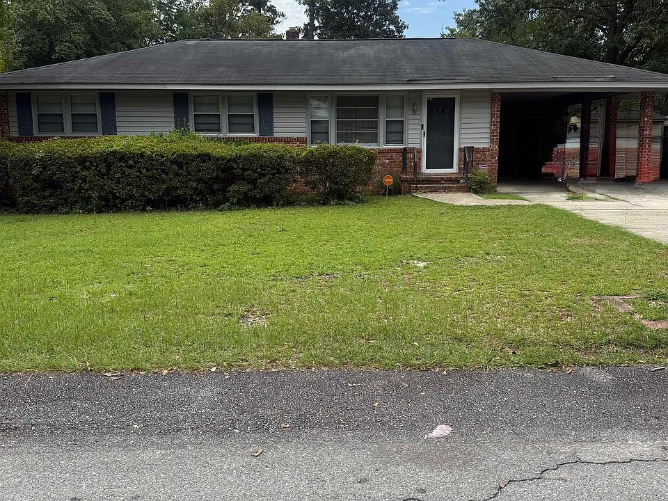 1st image of 2104 Porter Dr