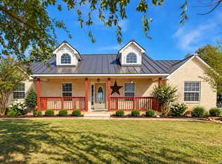 5615 E Fm 462, Moore, TX 78057