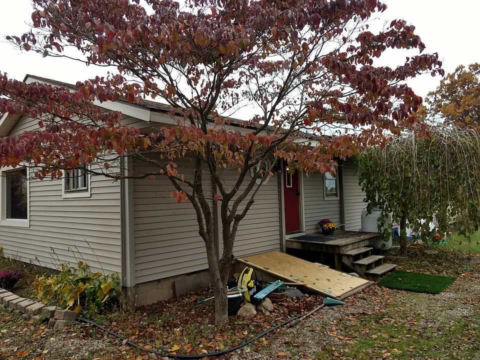 1st image of 127 130th Ave