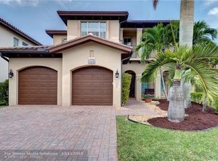 10878 NW 80th Cir, Parkland, FL 33076