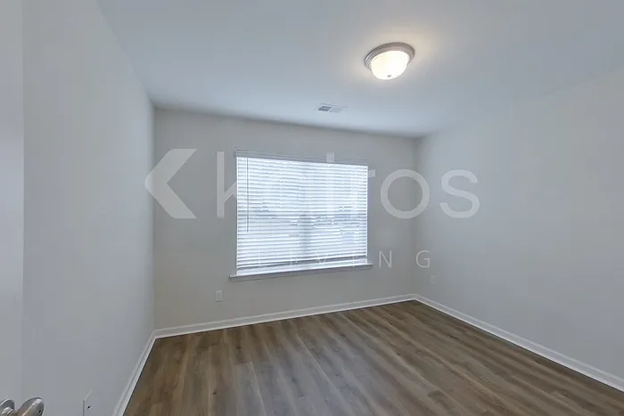 12 Carrollton Dr — Photo 8