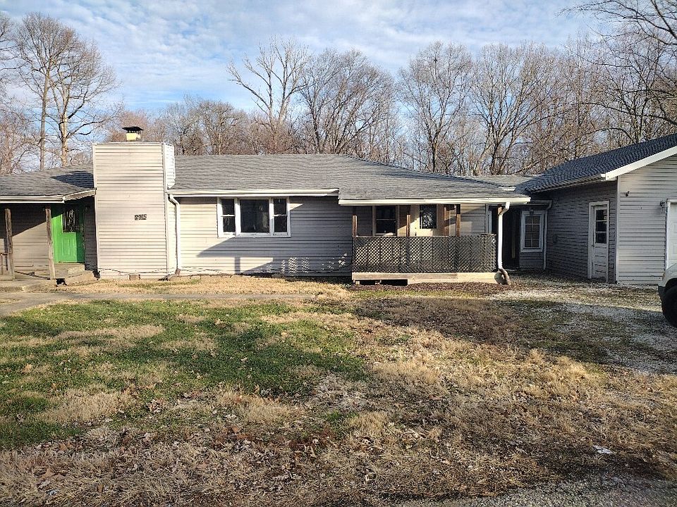 1st image of 2915 N Beecher Pl