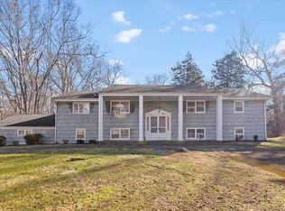 67 Acre View Dr, Stamford, CT 06903