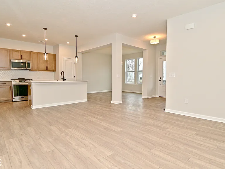 12014 Gia Ct — Photo 15
