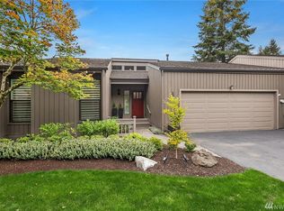 2033 210th Cir NE #B-11, Sammamish, WA 98074
