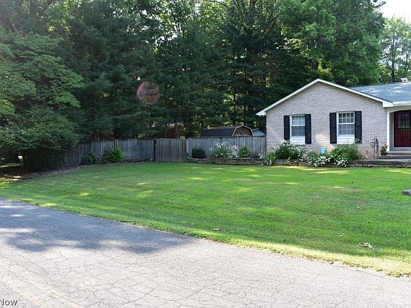 4th image of 4775 Seabury Dr