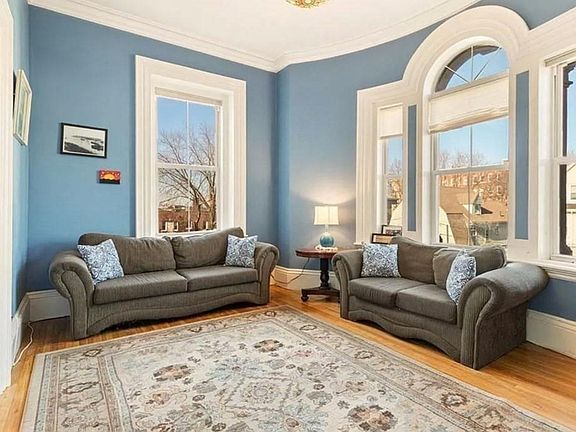 5th image of 14 Kensington Park APT 4