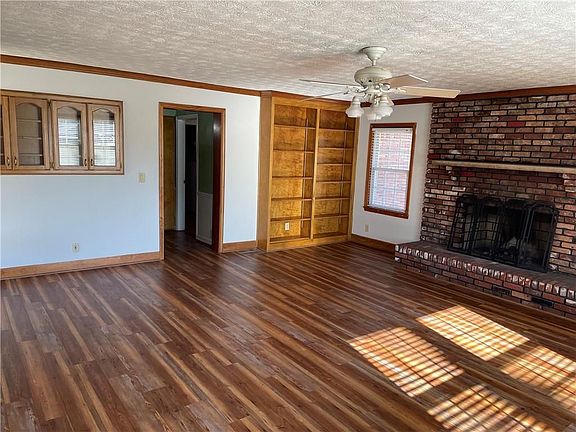 5th image of 3633 Loganville Hwy