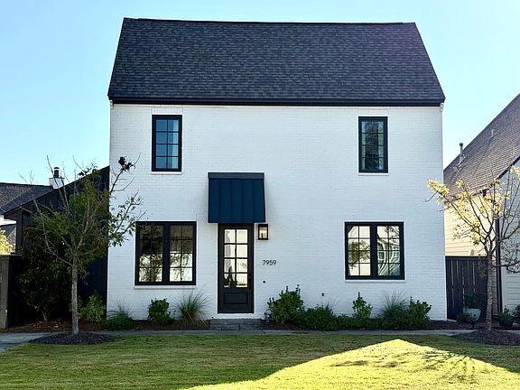 Front Exterior with pocket park in front of house