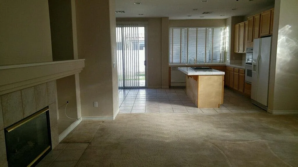 1216 Palmares Ct — Photo 2