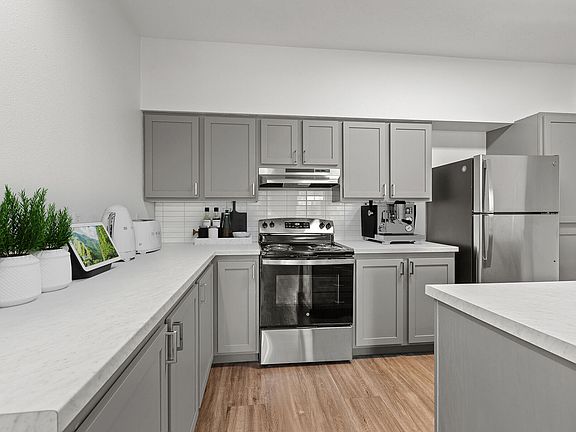3rd image of 22809 E Country Vista Dr #5-115