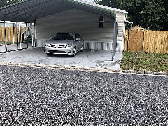 4th image of 10907 Olivewood Ln