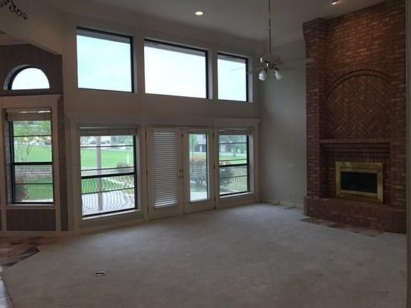 4th image of 4122 Mojave Dr