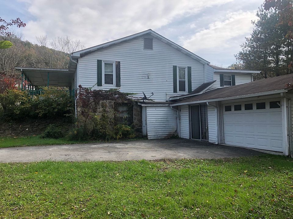 691 Hall St, Jellico, TN 37762 Zillow