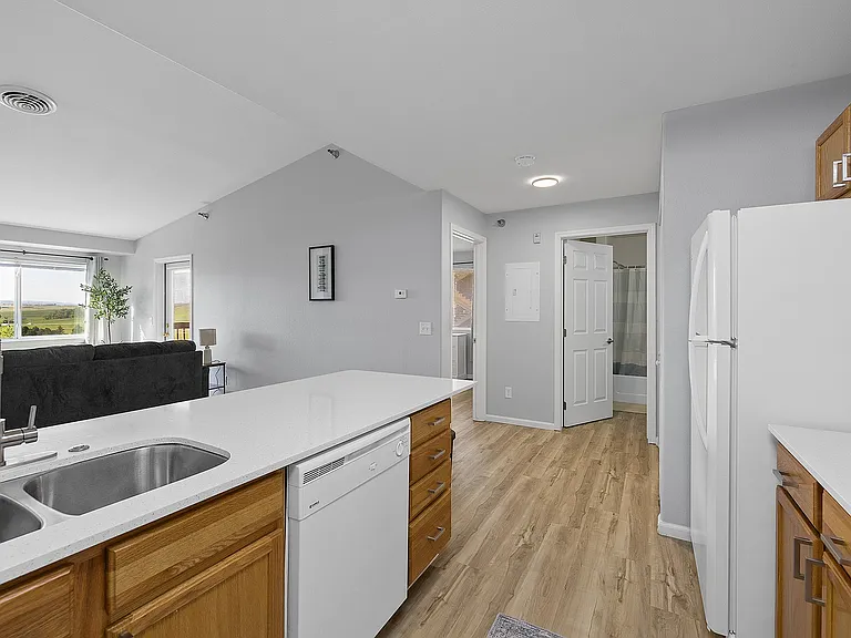 1 Bedroom 1 Bathroom