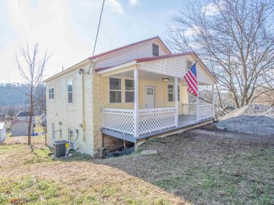 506 Sewanee St, Harriman, TN, 37748