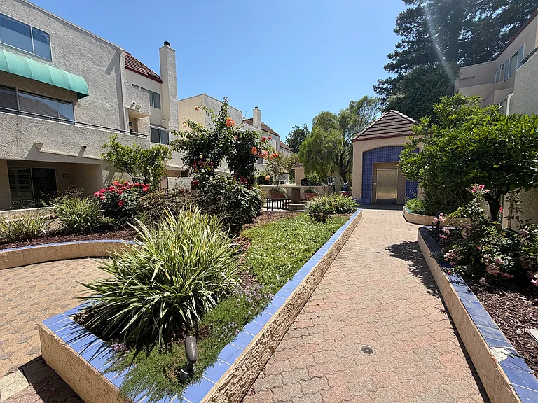 2573 Park Blvd #U204 — Photo 22