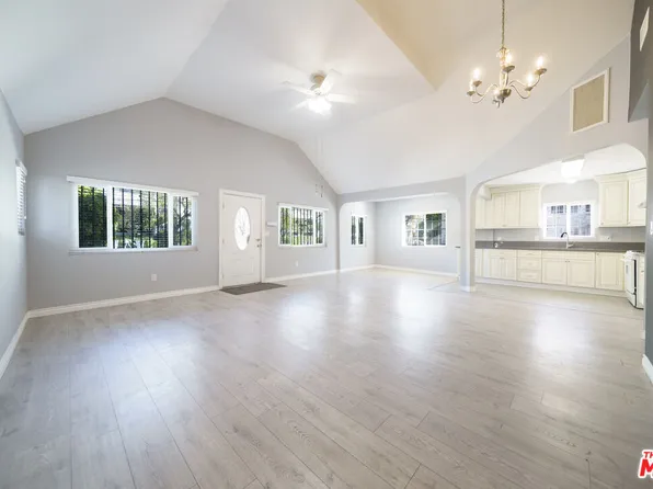 117 S Virgil Ave, Los Angeles, CA 90004