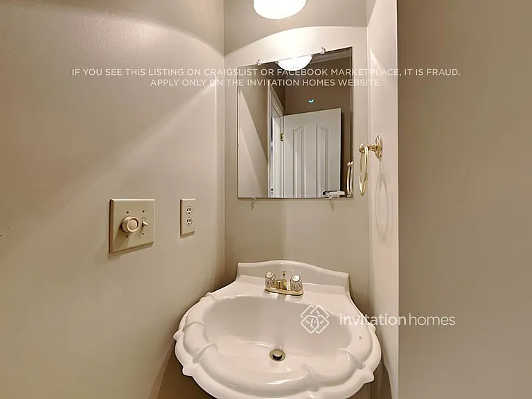 4881 Tree Tops Dr — Photo 17