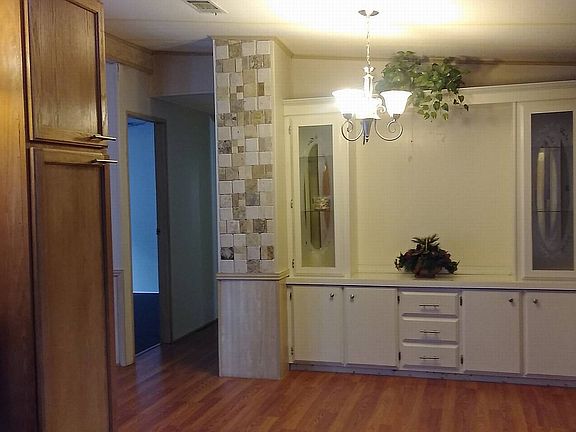 3rd image of 669 Orange Tree Dr
