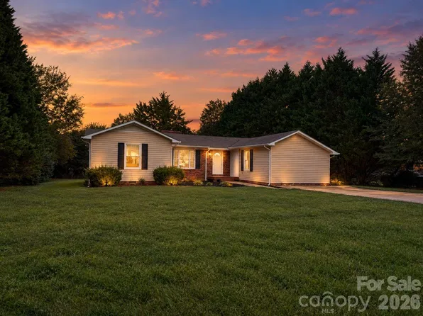 2534 Teague St, Lincolnton, NC 28092