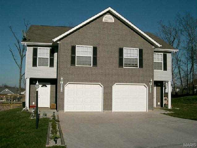 1st image of 22560 Hollow Oak Ln #A
