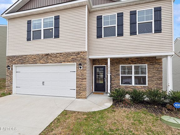 3rd image of 12106 Sweet Almond Ln