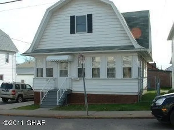 600 Walnut St, Freeland, PA 18224