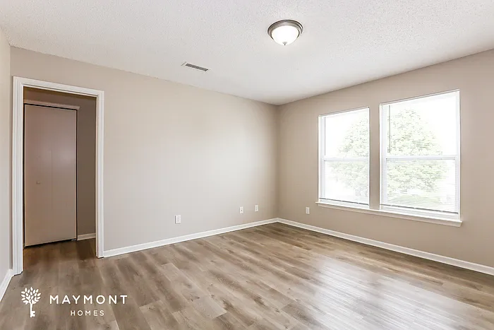 6744 Everbloom Ln — Photo 8