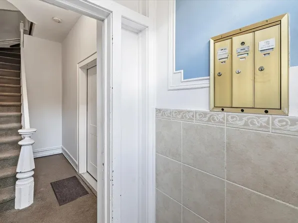 308 2nd Street image 5 of 24