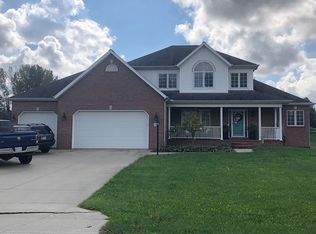 108 Peach Tree Ln, Winona Lake, IN 46590