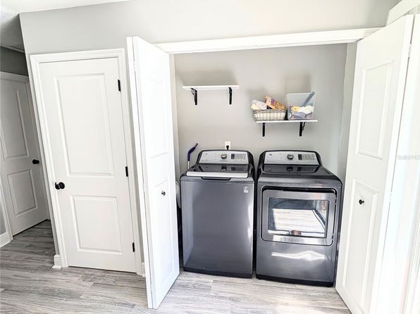 orlando-florida-46183379 picture