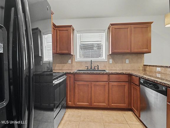 3rd image of 13703 Churchwood Dr