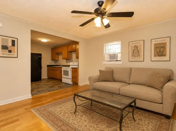 5345 Lazard St #B, East Ridge, TN 37412