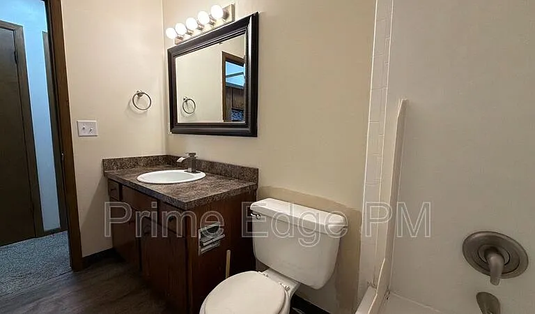 2532 T St #6 — Photo 13