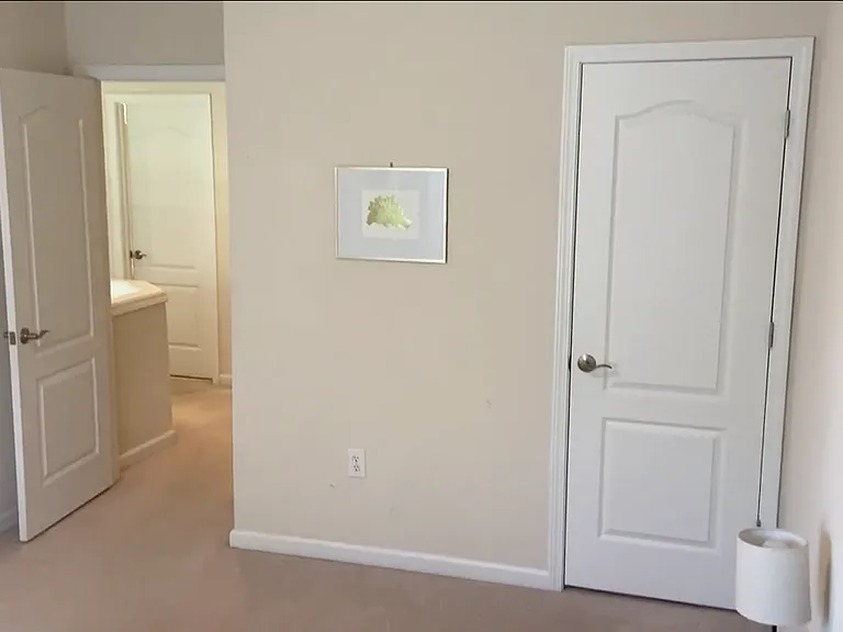 1041 Holtridge Dr — Photo 29