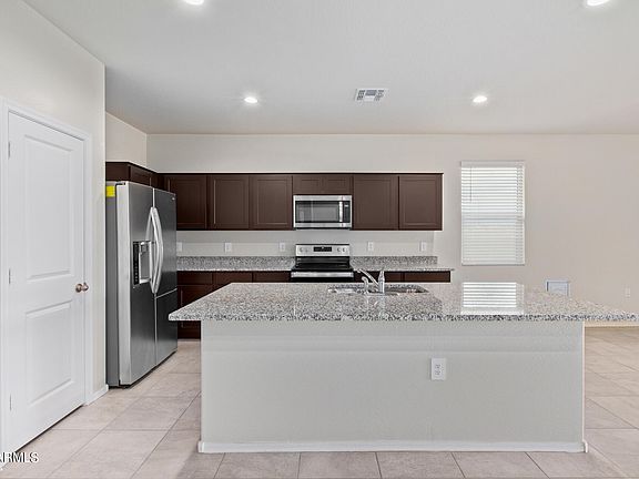 3rd image of 25195 N 185TH Drive