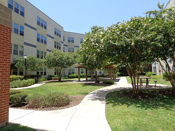 3rd image of 703 N San Marcos #9362