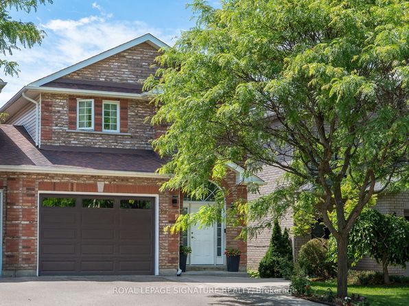 116 Clearmeadow Blvd, Newmarket, ON L3X 2M5