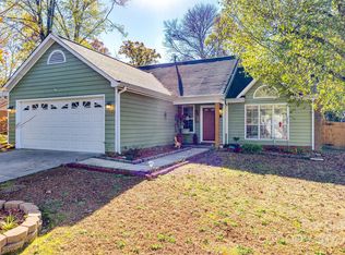 11000 Gladewater Dr, Matthews, NC 28105
