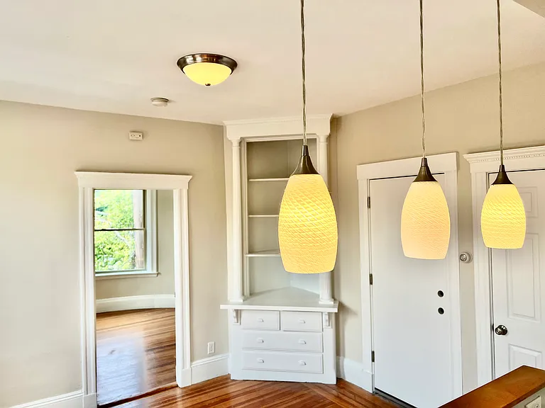 22 Boston St #4 — Photo 2