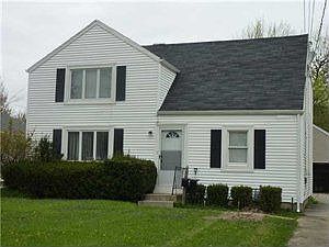 1st image of 104 Chalmers St