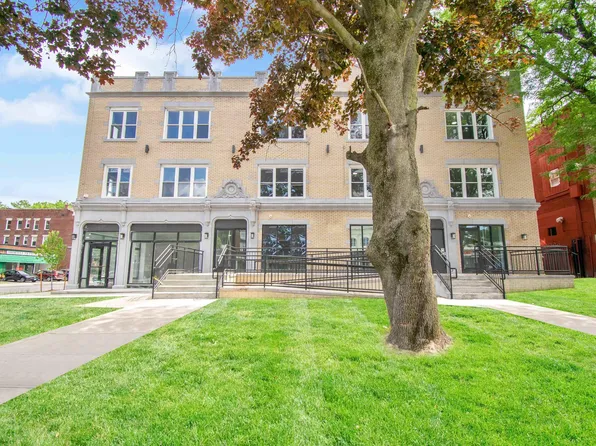 479 Farmington Ave Unit 303, Hartford, CT 06105